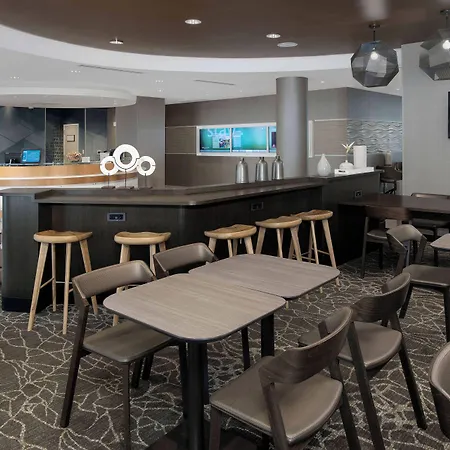 Springhill Suites Alexandria-3