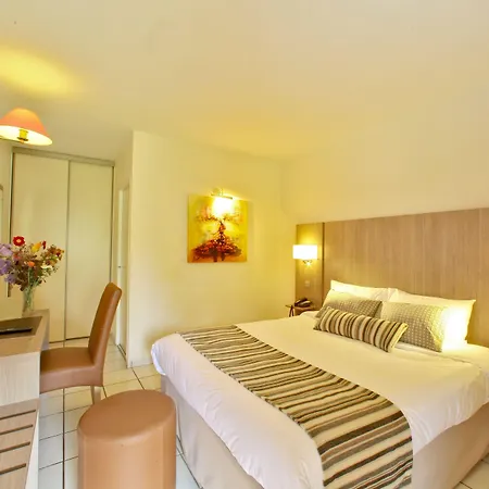 Logis Hostellerie du Causse-2