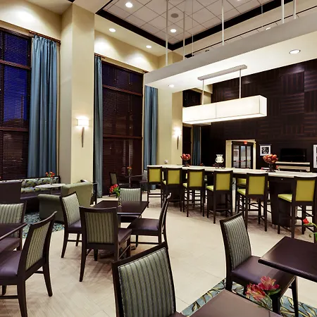Hampton Inn & Suites Mahwah-3