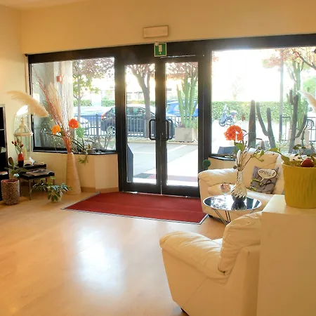 Hotel Provenza-2