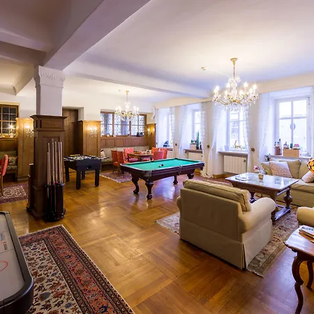 Historik Hotel Goldener Hirsch Rothenburg-2