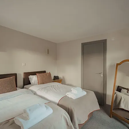Old Mill Hotel&Lodge-2
