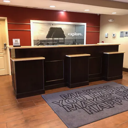 Hampton Inn Milford-3