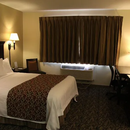 Valley Inn Sanford Medical Center-3