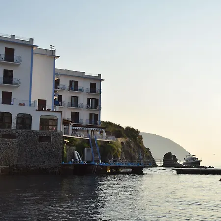 Hotel Rocce Azzurre-3