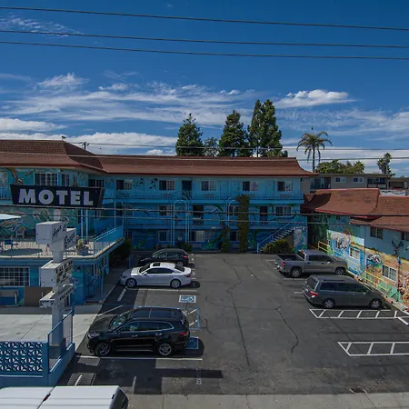 Aqua Breeze Inn-3
