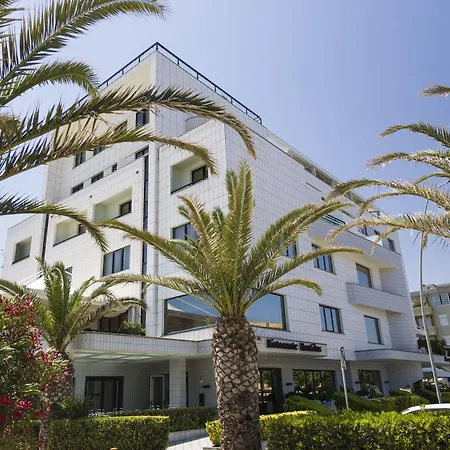 Hotel Royal-3