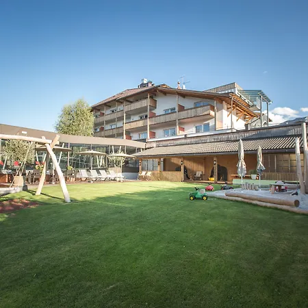 Hotel Fameli-2