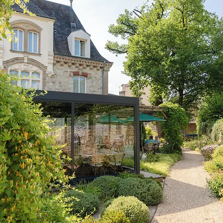 The Originals Boutique, Hôtel Ô Gayot, Bagnoles-de-l'Orne (Inter-Hotel)-3