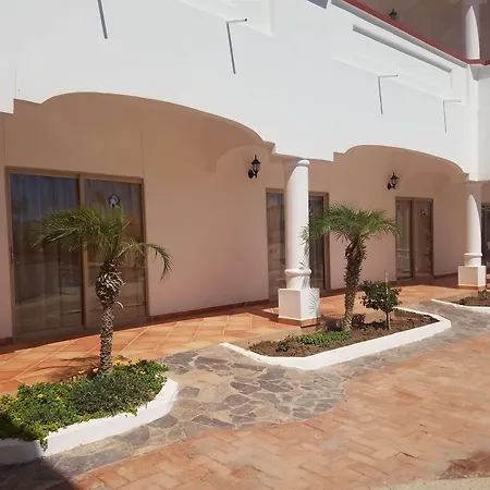 Best Western Laos Mar Hotel & Suites-3