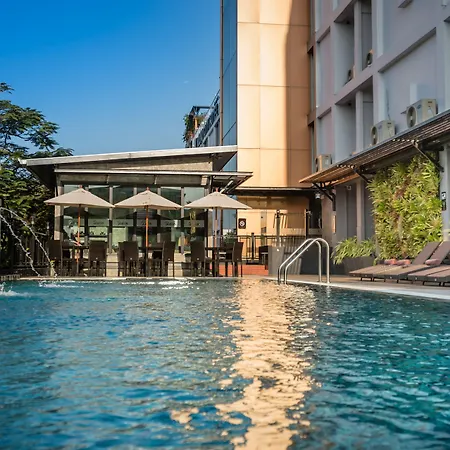 Nouvo City Hotel-3