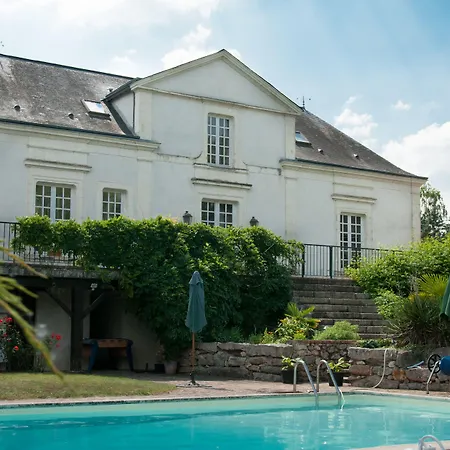 Domaine De La Courbe-2