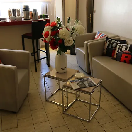 The Originals City, Hôtel Dau Ly, Lyon Est (Inter-Hotel)-2