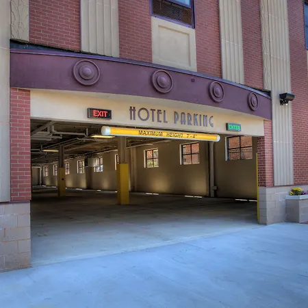 The Hotel Warner-3