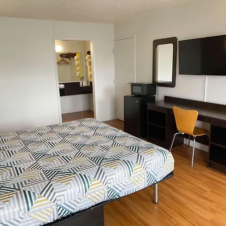 Motel 6-Troy, Oh-3