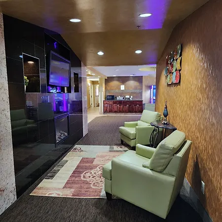 Expressway Suites Minot-3