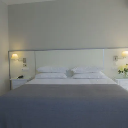 Hotel Ancora-2