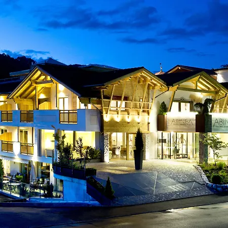 ABINEA Dolomiti Romantic SPA-3