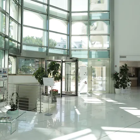 Smeraldo Suites & Spa-3