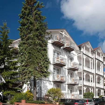 Hotel Stranddistel Rügen-3