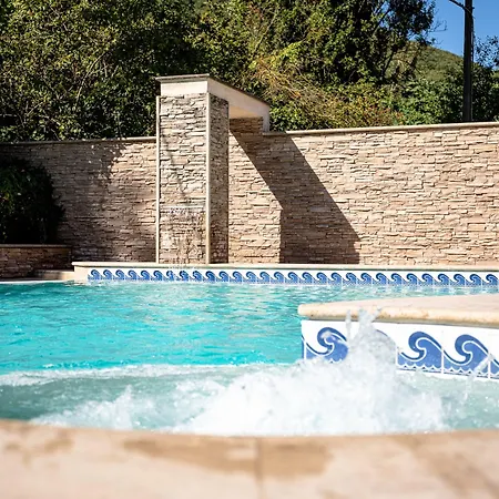 Guesia Village Hotel e Spa-3
