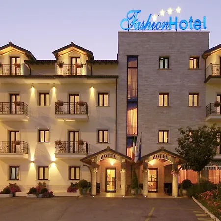 Fashion Hotel-3