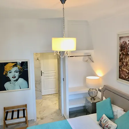 Hotel Normandy-2