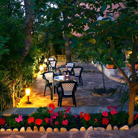 Hostal Magnolia-2