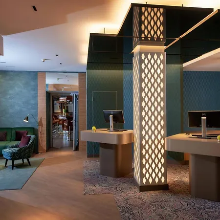 Mercure Hotel Koeln Belfortstrasse-2