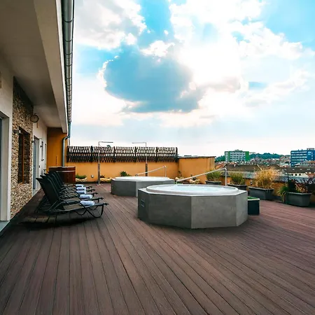 Avanti Hotel-2
