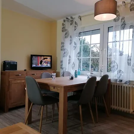 Hotel Pension garni Haus am Strand-2