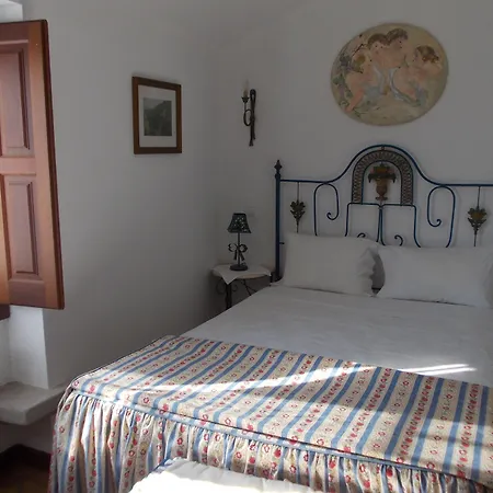 Casa De S. Thiago De Obidos-3
