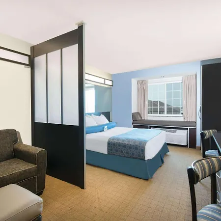Microtel Inn & Suites By Wyndham Stanley-3
