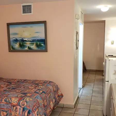 Caprice Motel - Wildwood-2