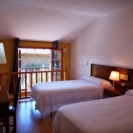 Hotel Santa Barbara De La Vall D'Ordino-3
