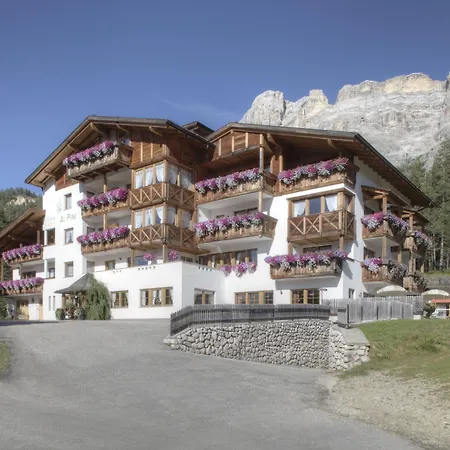 Hotel Ciasa Ai Pini-3