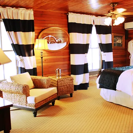 The Riverview Hotel - New Smyrna Beach-3