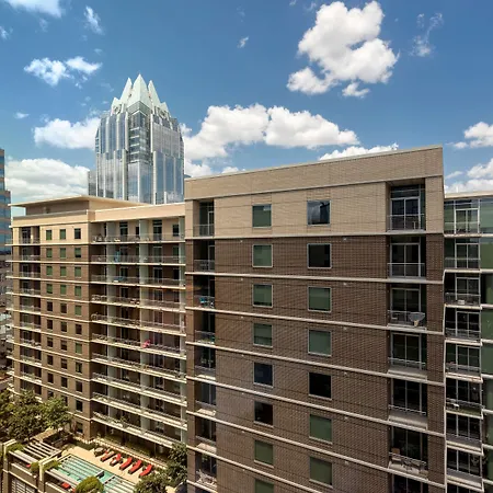Hyatt Place Austin Downtown-2