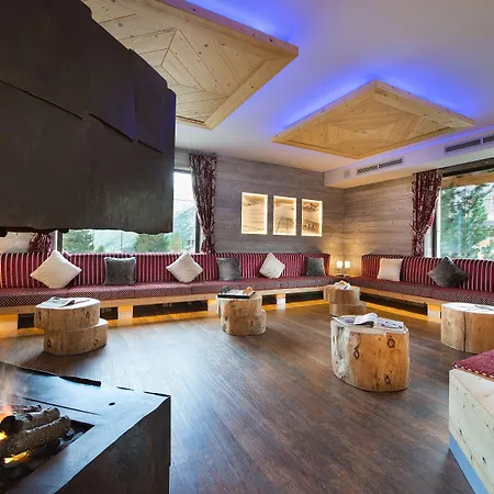 Hotel Cristallo-3