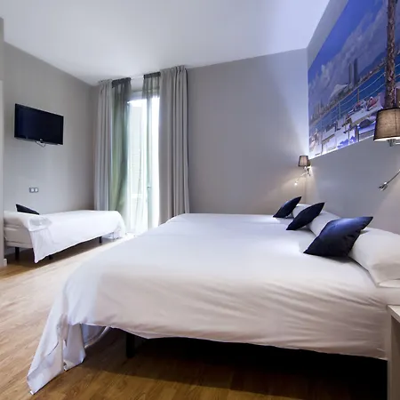 Hostal Bcn Ramblas-2