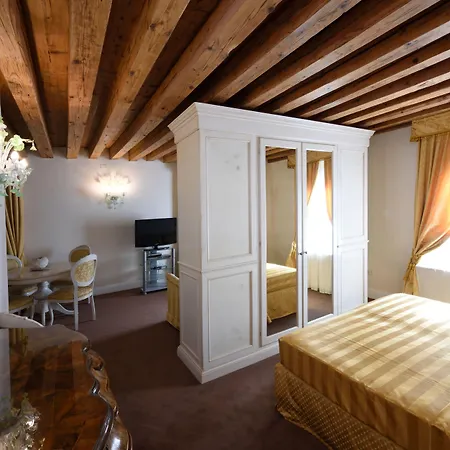 Hotel Ai Reali - Small Luxury Hotels Of The World-3