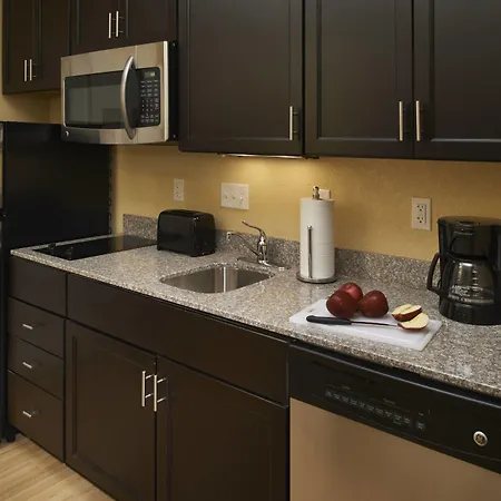 Towneplace Suites By Marriott Saginaw-2
