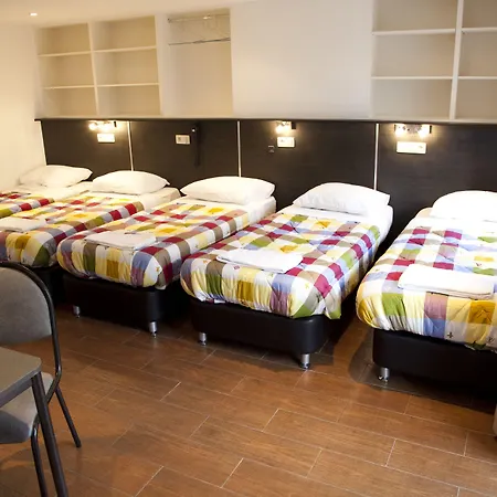 Hotel Barry-2
