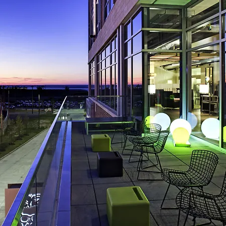 Aloft By Marriott Cleveland Downtown-3