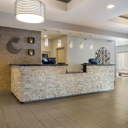 Comfort Suites Denham Springs-2