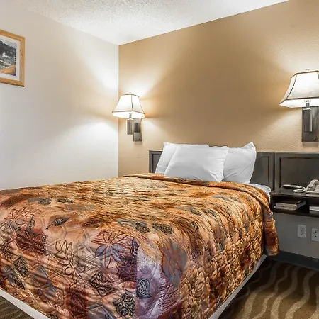 Rodeway Inn Cheyenne I-80 East-2