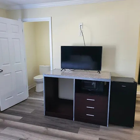 Budget Inn & Suites-2