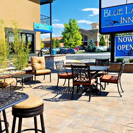 Blue Lakes Inn-2