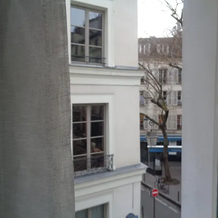 Hotel Les Degres De Notre Dame-2