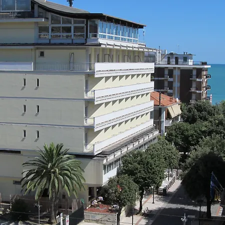 Hotel Gabbiano-3